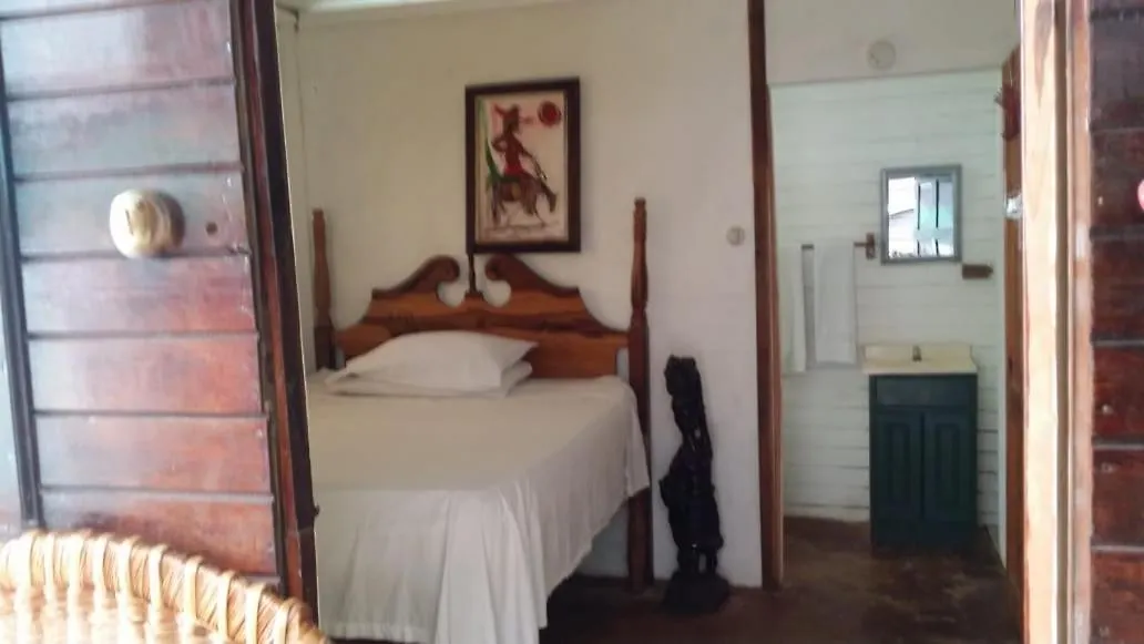 Villa Rasta - Ocean View Bungalows 安东尼奥港